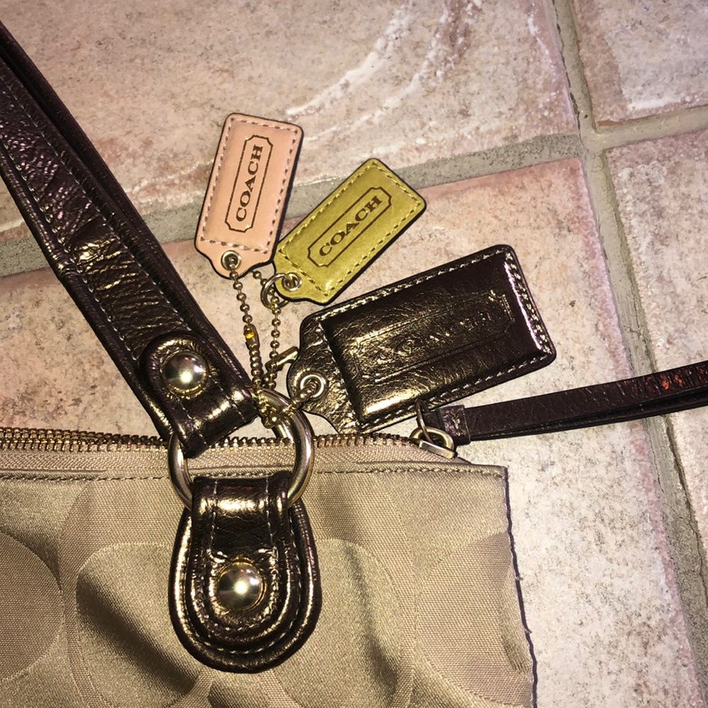 Coach tote - Picture 4 of 4